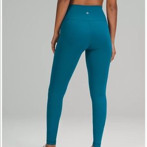 Lululemon Wunder Train High-Rise Tight size 8💙🍋